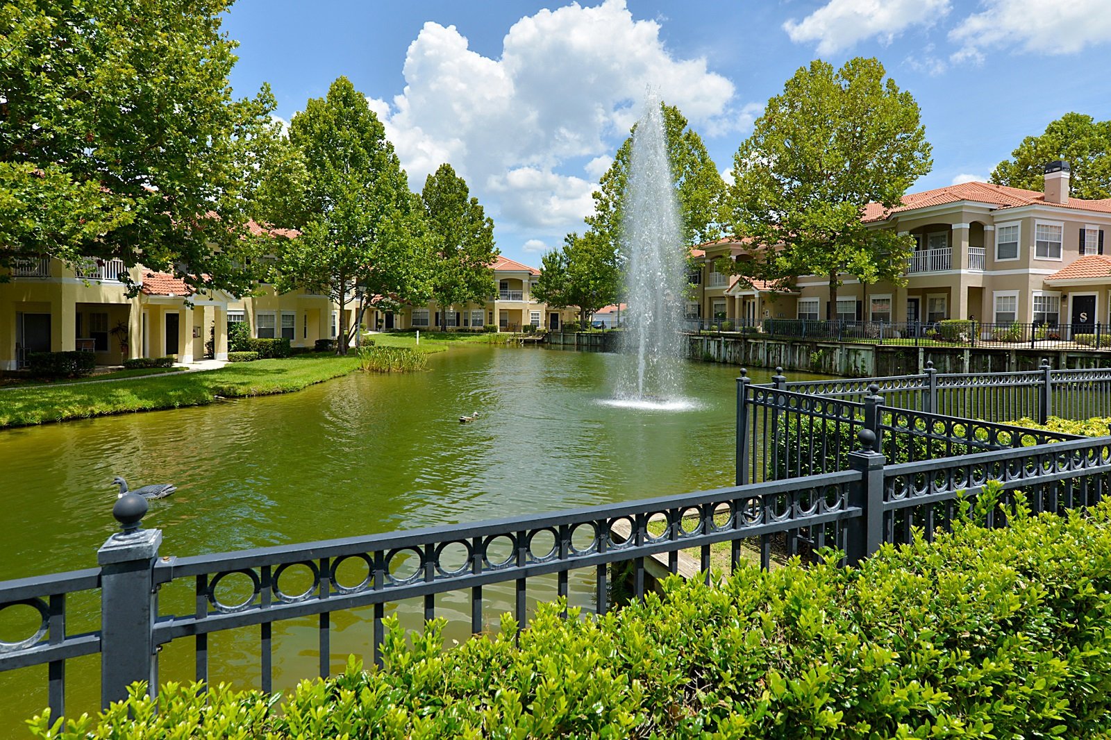 Arbor Lakes Apartments in Sanford, FL